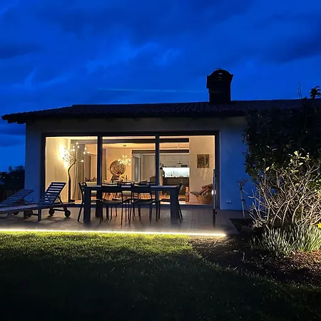 Almaubayern - Mit Bergblick Und Grossem Garten Feriehus *