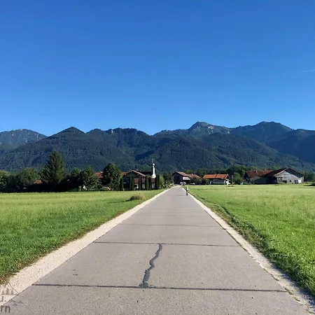 Almaubayern - Mit Berblick Und Grossem Garten Holiday home
