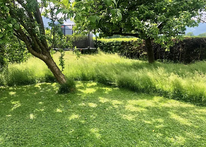 Almaubayern - Mit Bergblick Und Grossem Garten * Übersee